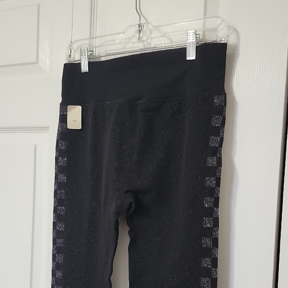 PINK Victoria's Secret Black Sparkle Leggings - Picture 3 of 5